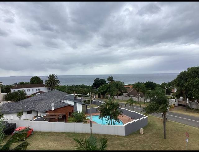 6 BEDROOM HOUSE FOR SALE IN LA LUCIA